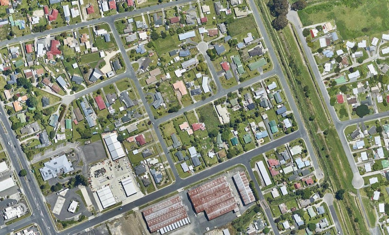 5 Ngahu Street, Fairy Springs, Rotorua - Carousel 1