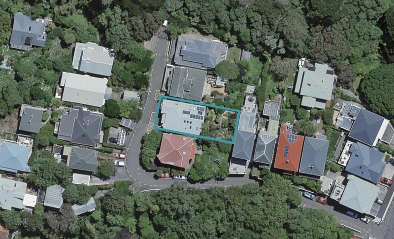 14 North Terrace, Kelburn, Wellington - Carousel 1