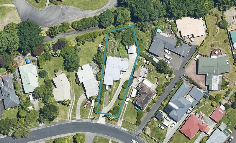 17 Hillcrest Avenue, Hillcrest, Rotorua - Carousel 1