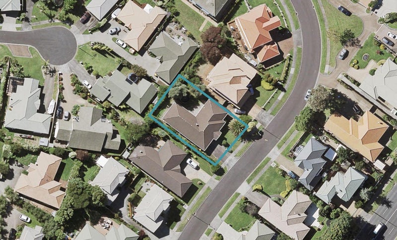15 Ambleside Drive, Northpark, Auckland - Carousel 1