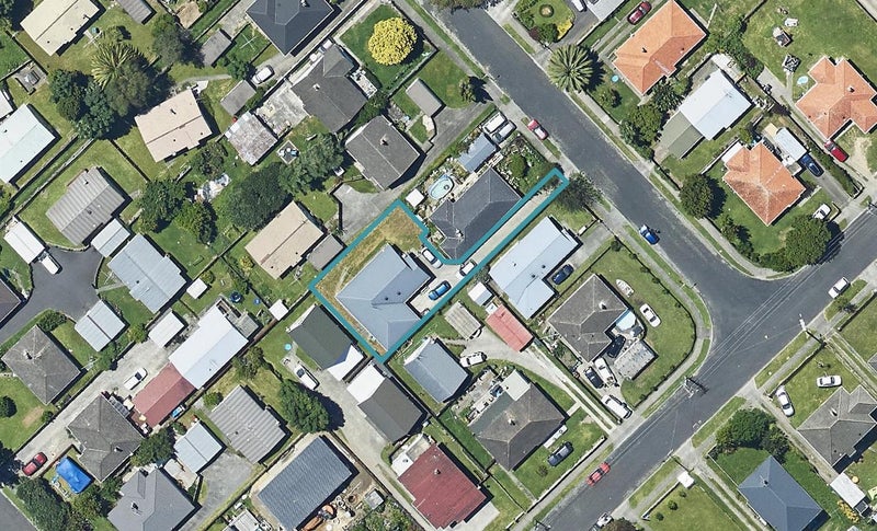 6B Dunkirk Street, Gate Pa, Tauranga - Carousel 1