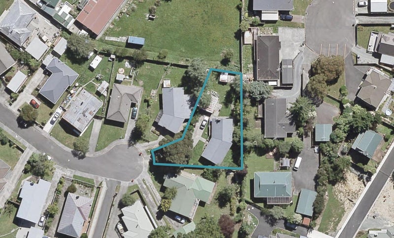 10 Prestige Place, Maoribank, Upper Hutt - Carousel 1