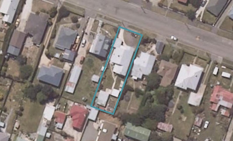 25 Orwell Street, Oamaru - Carousel 1