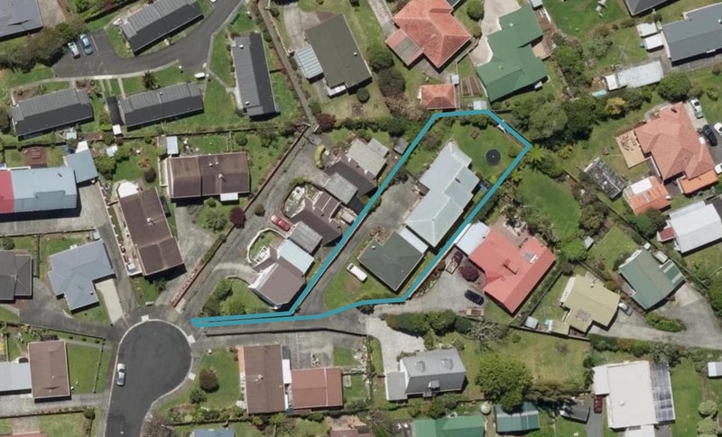 1/5 Carr Street, Kamo, Whangarei - Carousel 1