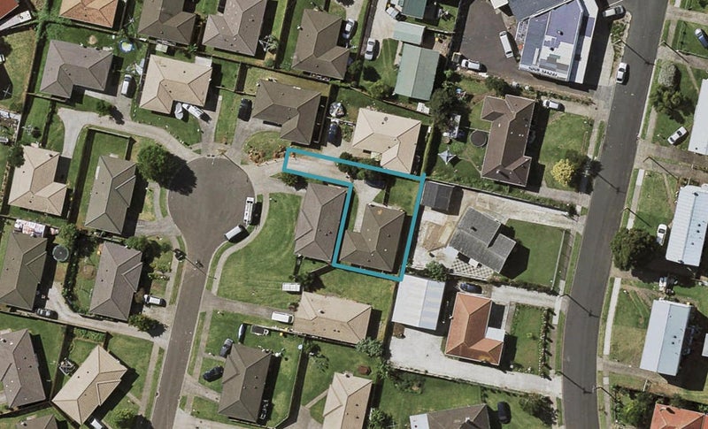 25 Antych Place, Otara, Auckland - Carousel 1