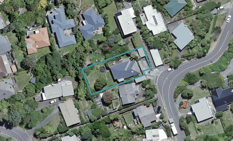 4 Croydon Street, Karori, Wellington - Carousel 1