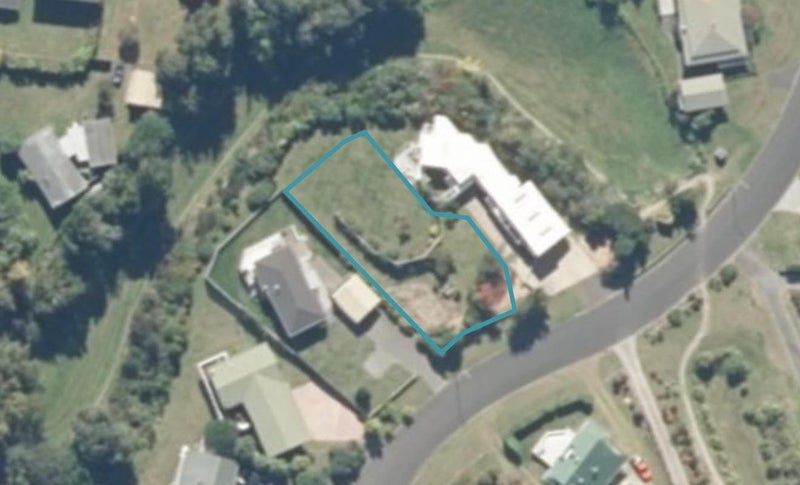 27 Boojum Dell, Kinloch, Taupō - Carousel 1