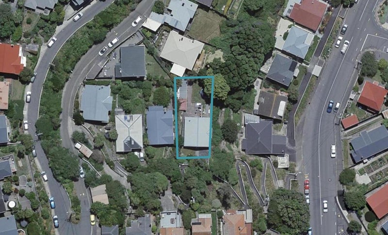 2 Regal Gardens, Melrose, Wellington - Carousel 1