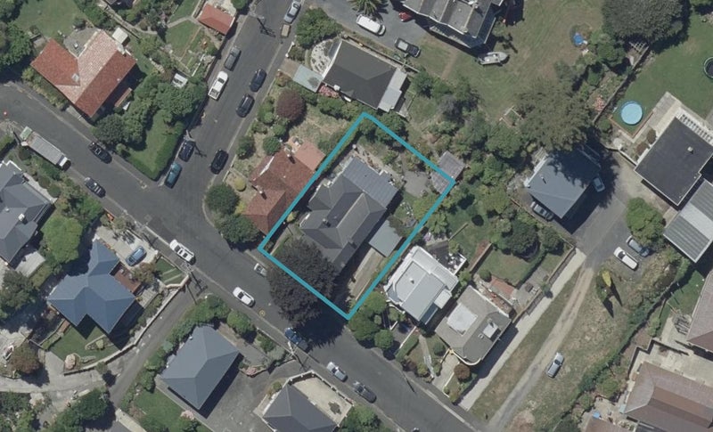 9 Melrose Street, Roslyn, Dunedin - Carousel 1