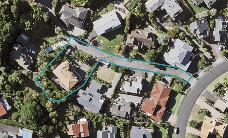 8 Dorrit Lane, Howick, Auckland - Carousel 1