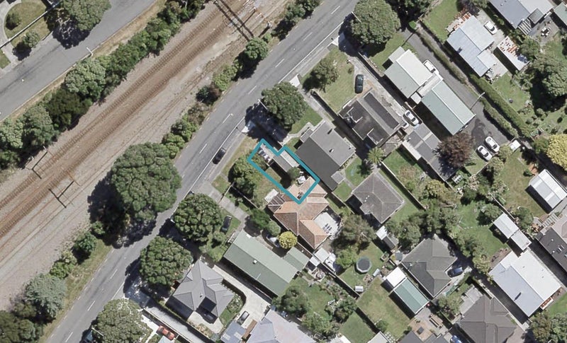 1/42 Cambridge Terrace, Waiwhetu, Lower Hutt - Carousel 1