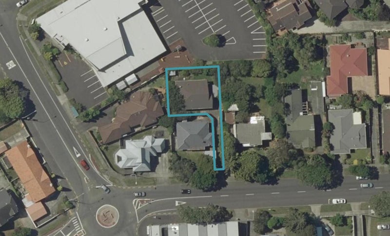5A Pahiatua Street, Hokowhitu, Palmerston North - Carousel 1