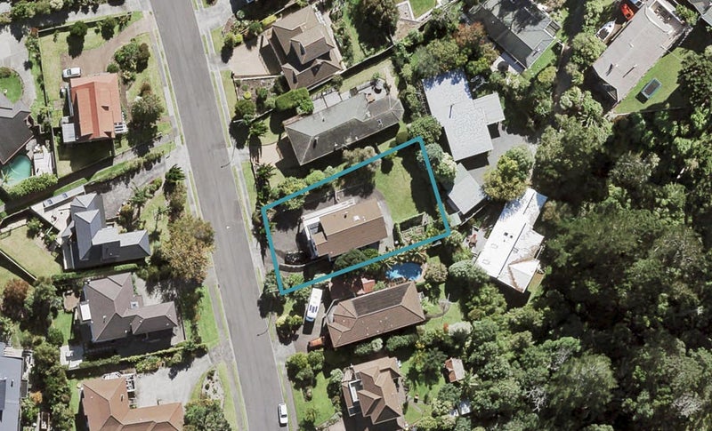 8 Sylvania Crescent, Lynfield, Auckland - Carousel 1