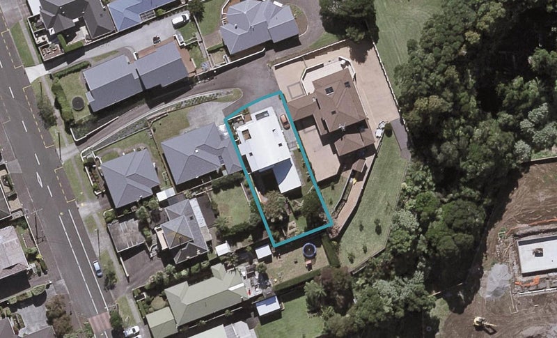 45C Paynters Avenue, Strandon, New Plymouth - Carousel 1