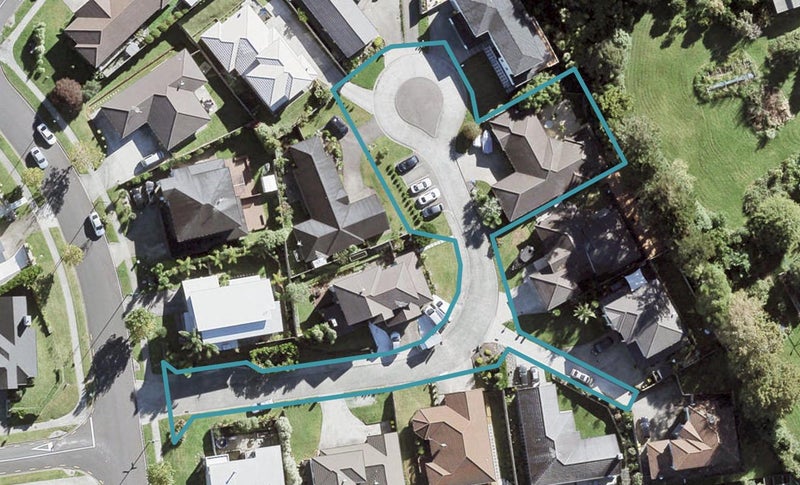 15 Jomard Terrace, Northcross, Auckland - Carousel 1