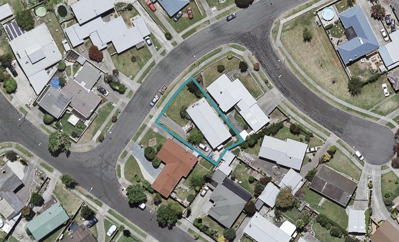 29 Argyll Crescent, Tamatea, Napier - Carousel 1