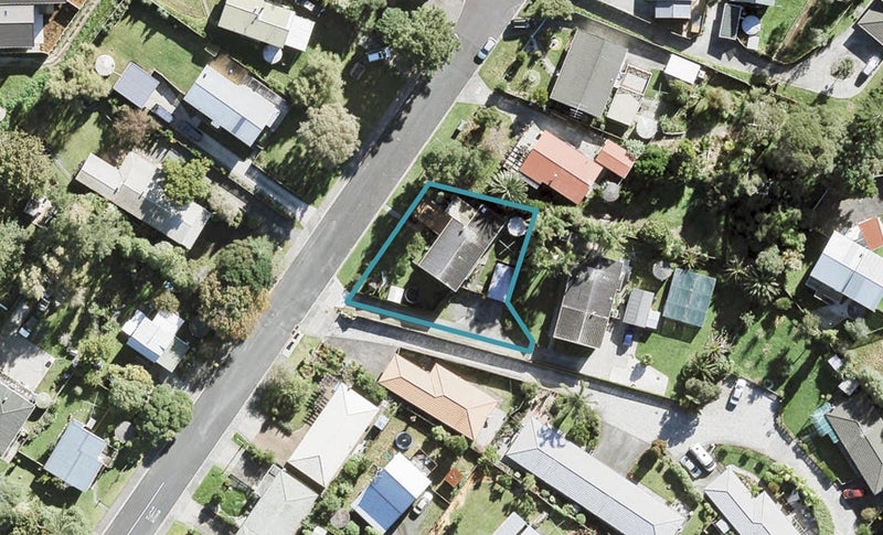9 Shadon Place, Stanmore Bay, Whangaparāoa - Carousel 1