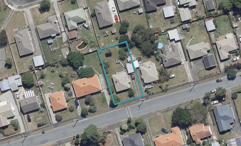 77 Alfred Street, Fairfield, Hamilton - Carousel 1