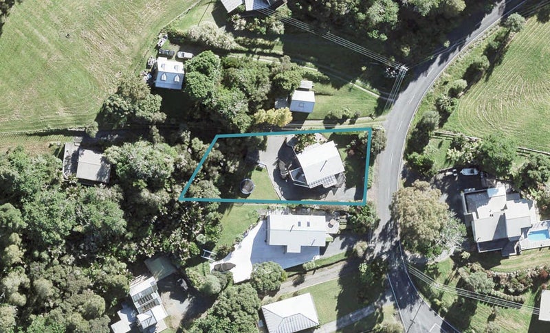 51 Baddeleys Beach Road, Tāwharanui Peninsula, Matakana - Carousel 1