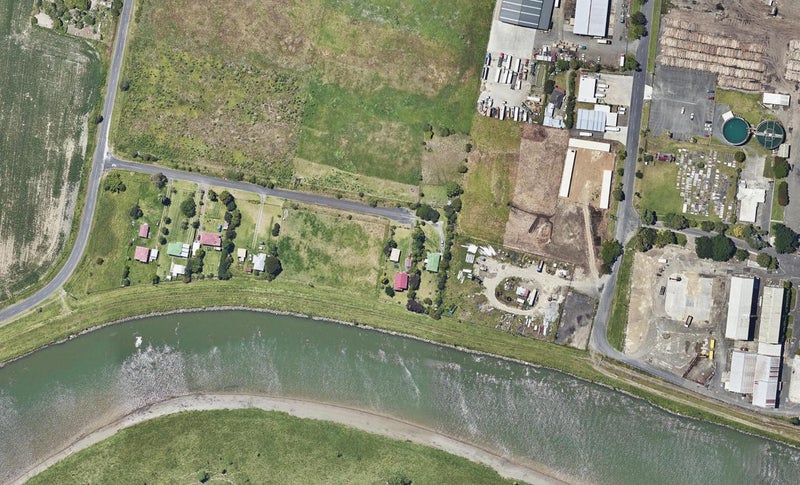 24 Tahere Road, Coastlands, Whakatane - Carousel 1