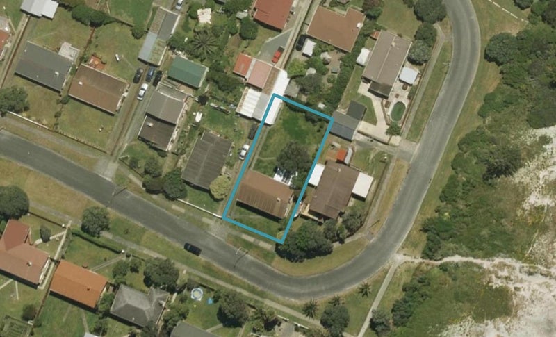 15 Te Kamo Street, Ruakaka, Ruakaka - Carousel 1