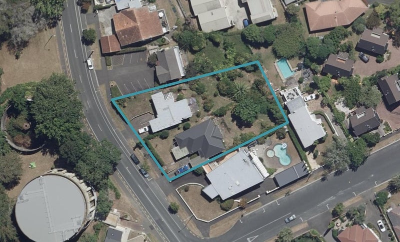 11/14 Ruakiwi Road, Hamilton Lake, Hamilton - Carousel 1