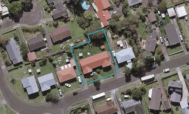 31 Trelawney Crescent, Westown, New Plymouth - Carousel 1