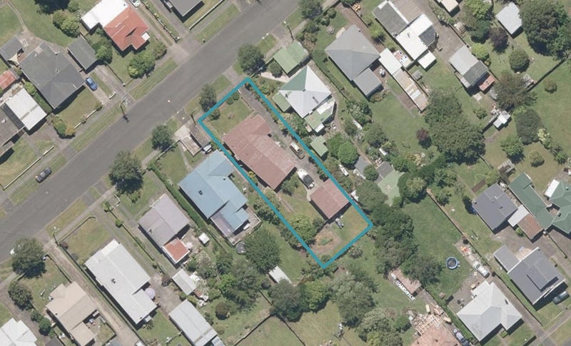 28 Kitchener Street, Whanganui East, Whanganui - Carousel 1