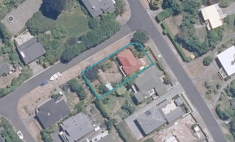 19 Waipahihi Avenue, WAIPAHIHI, TAUPO - Carousel 1