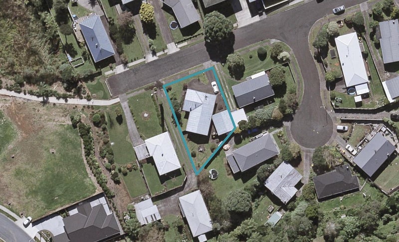 17 Nash Street, Marfell, New Plymouth - Carousel 1