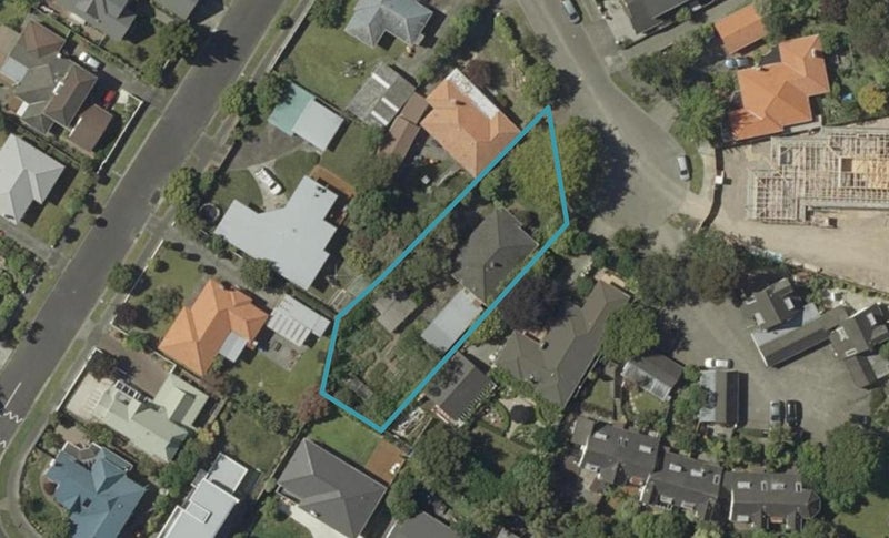22 Manuka Street, Hokowhitu, Palmerston North - Carousel 1