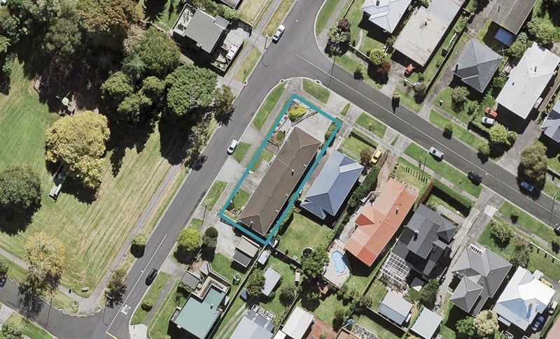 2/18 Marne Road, Sandringham, Auckland - Carousel 1