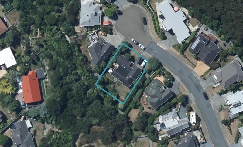 15 Dornoch Place, Papakowhai, Porirua - Carousel 1
