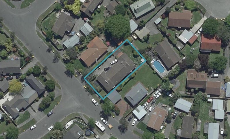 2/73 Solomon Avenue, Redwood, Christchurch - Carousel 1