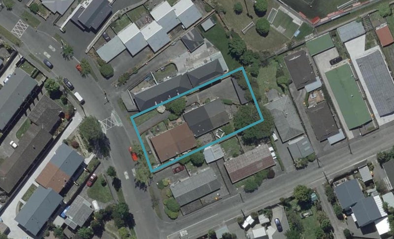2/68 Trafalgar Street, St Albans, Christchurch - Carousel 1