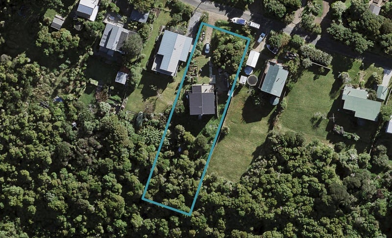 19 Newton Road, Oneroa, Waiheke Island - Carousel 1