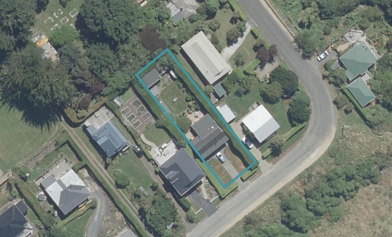35 Esplanade, Warrington, Waikouaiti - Carousel 1