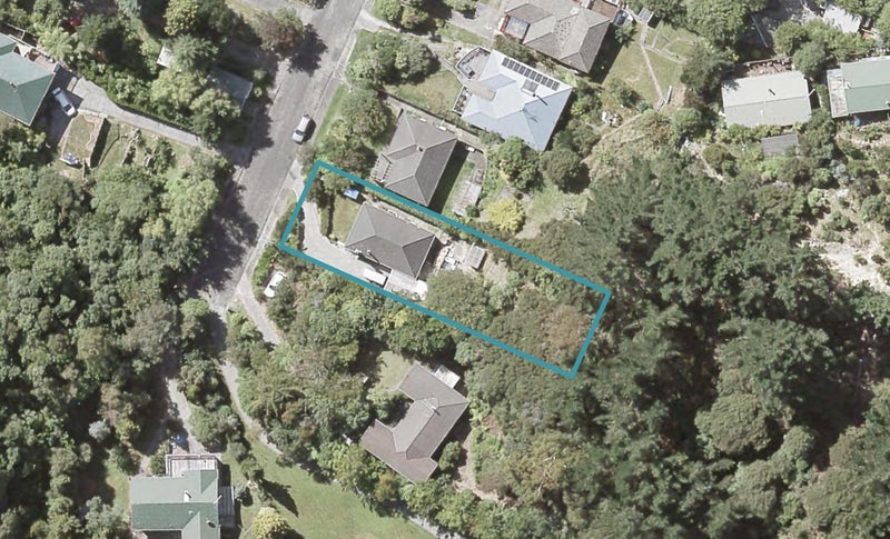 13 Sheehy Grove, Wainuiomata, Lower Hutt - Carousel 1