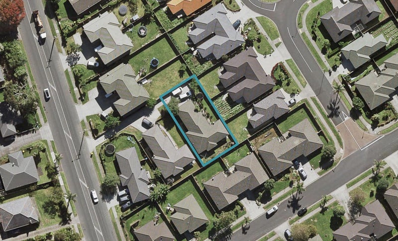 30B Robertson Road, Favona, Auckland - Carousel 1