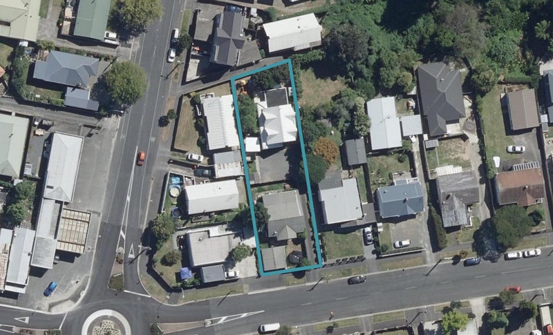 82 Rimu Street, Maeroa, Hamilton - Carousel 1