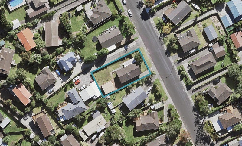 76 Lynn Road, Bayview, Auckland - Carousel 1