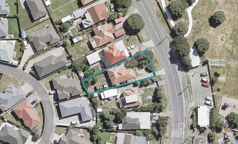 35 Bell Road, Waiwhetu, Lower Hutt - Carousel 1