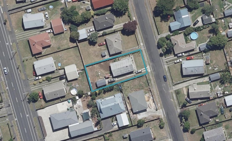 21 Sefton Crescent, Chartwell, Hamilton - Carousel 1