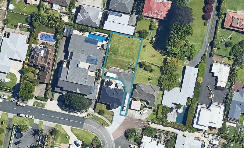 42A Pillans Road, Otumoetai, Tauranga - Carousel 1