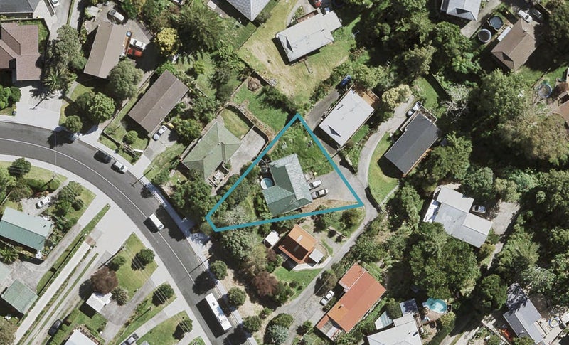 96 Sunnyside Road, Sunnyvale, Auckland - Carousel 1