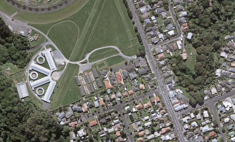 4 Saddle Row, Welbourn, New Plymouth - Carousel 1