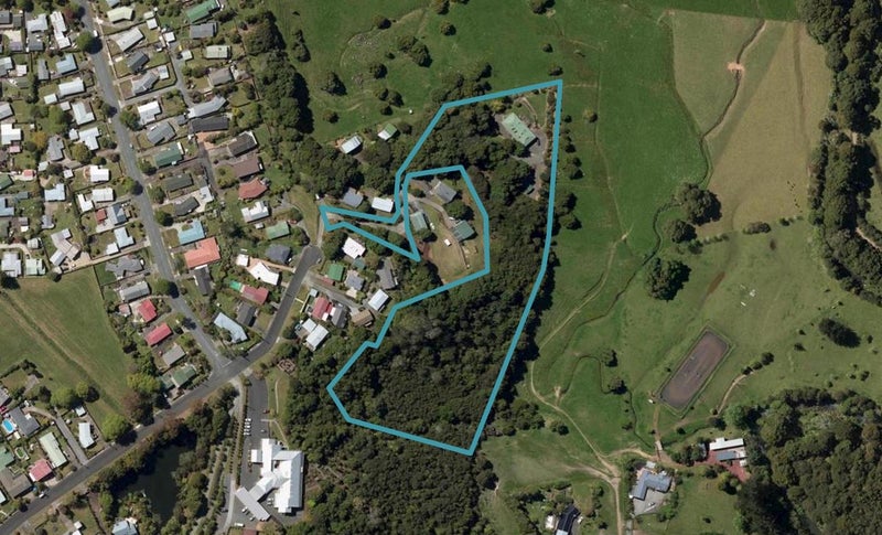 44 Takahe Street, Tikipunga, Whangarei - Carousel 1