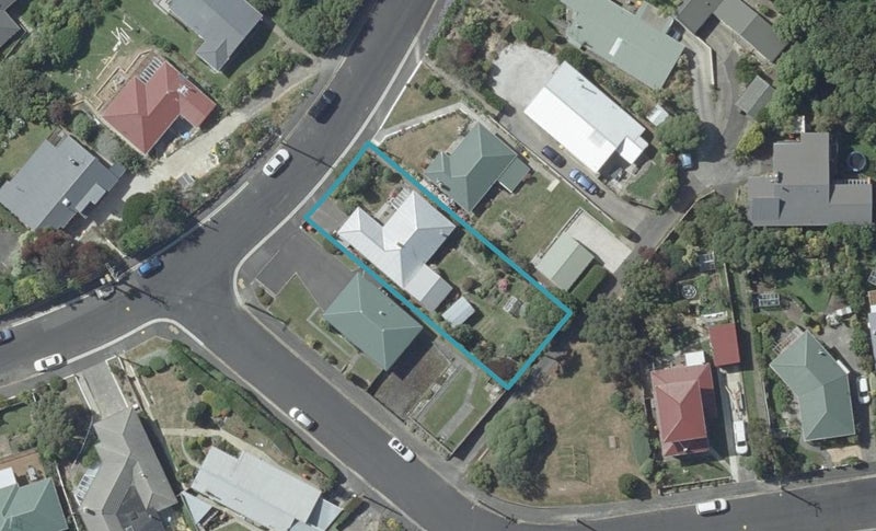 11 Heath Street, Andersons Bay, Dunedin - Carousel 1