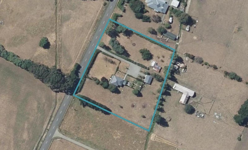 71 No 1 Line, Featherston - Carousel 1