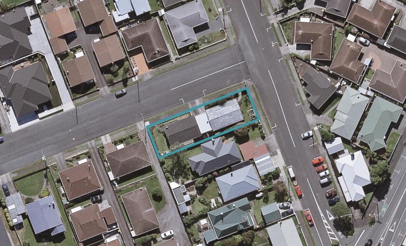 1A Webster Street, Westown, New Plymouth - Carousel 1